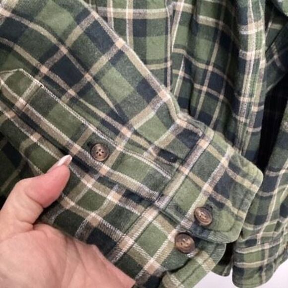 Carhartt Mens Workwear Button Down Plaid Flannel Shirt Sz 2XL Green Thick - Picture 4 of 7